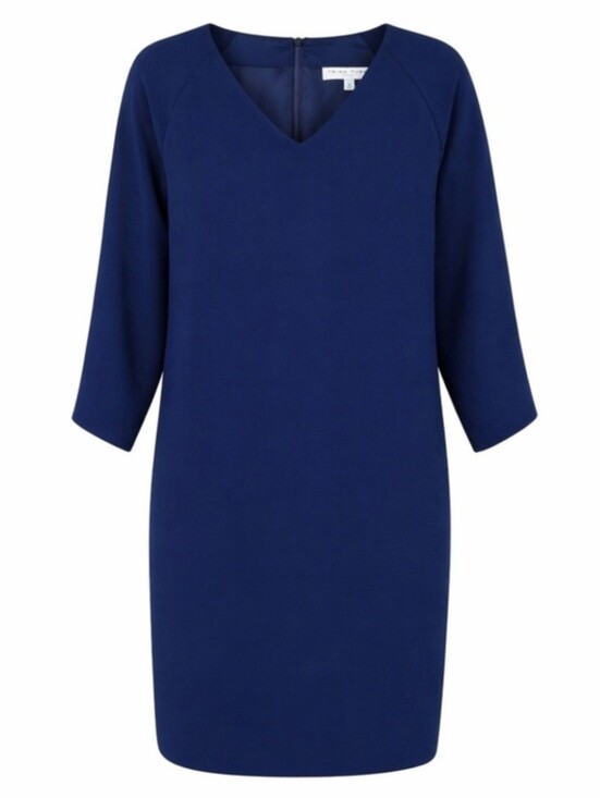 Trina Turk Dresses & Skirts - Trina Turk Elegant Tulip Split Sleeve V- Neckline Shift Dress Sz.0 Classic Chic